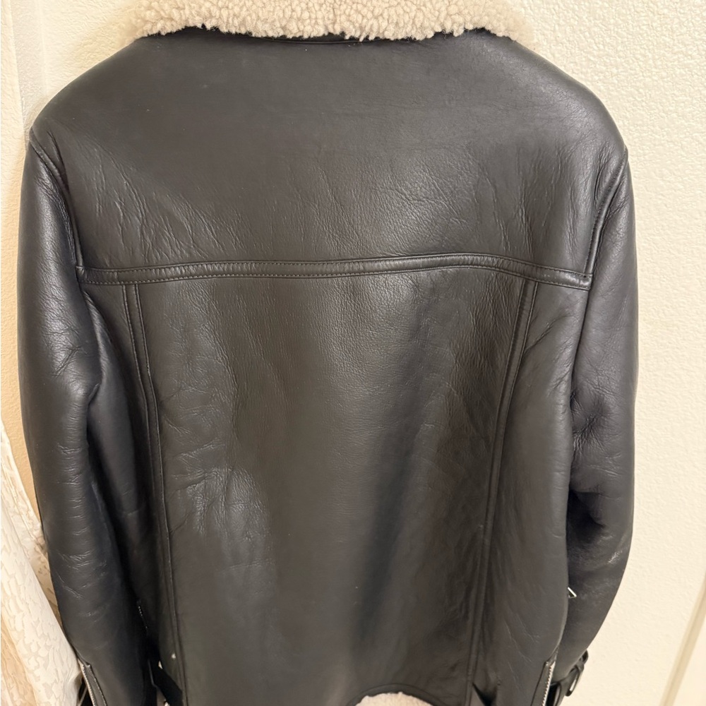 Black and Cream Shearling Leather Jacket - Picture 7 of 9